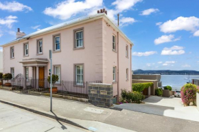 Maison del Mar, Hobart